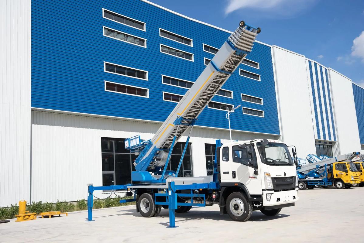 宜兴小型云梯车上料车租赁多少钱